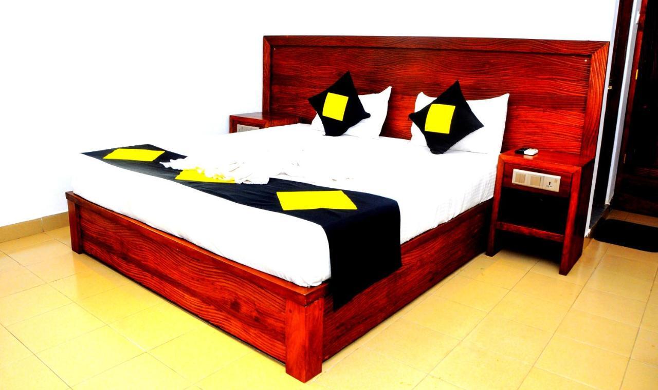 Happy Banana Hotel أونا واتونا المظهر الخارجي الصورة